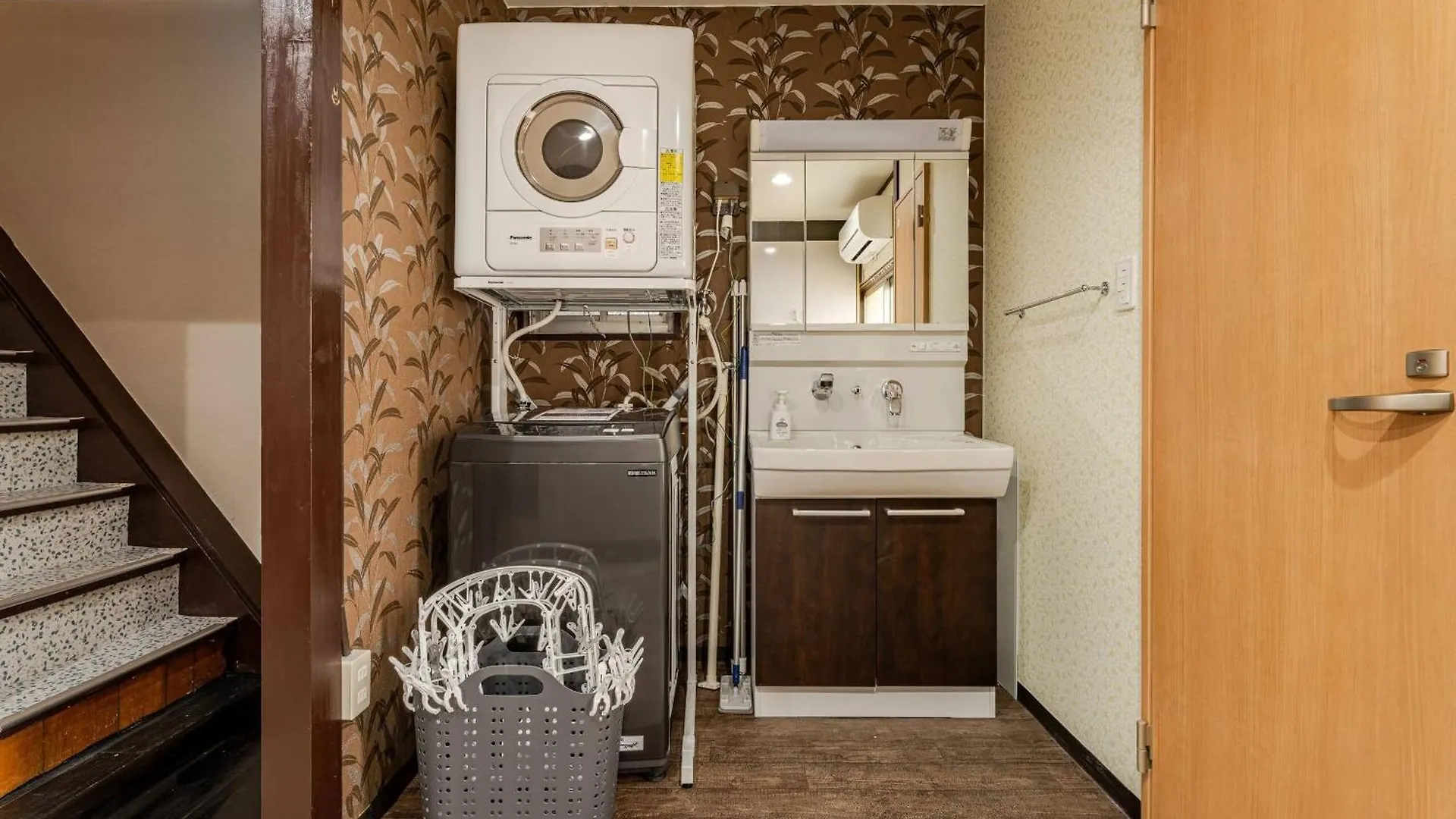 大阪市Chiyozaki Tanaka Detached House /Ct1アパートメント 0*, 大阪市