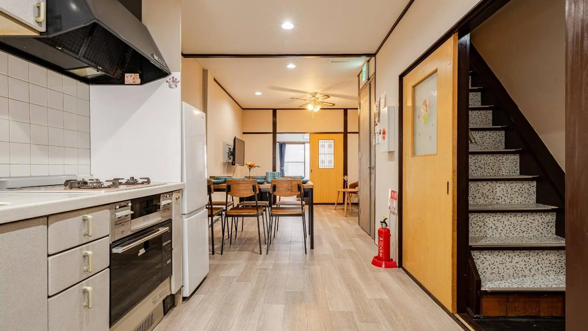 アパート 大阪市Chiyozaki Tanaka Detached House /Ct1アパートメント 日本