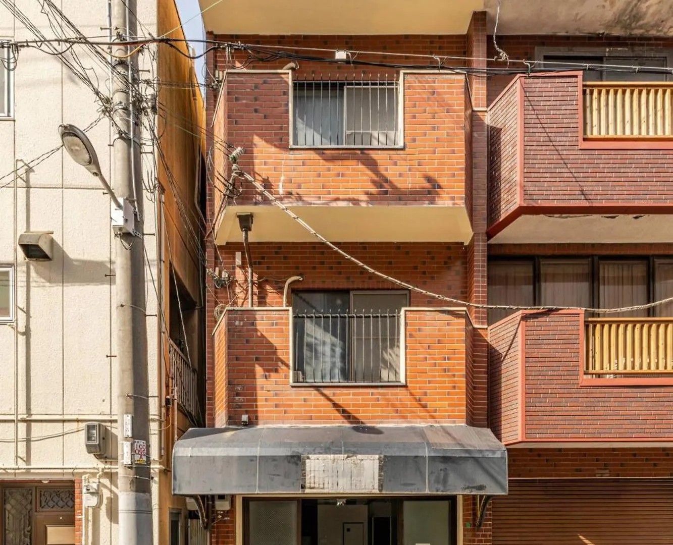 大阪市Chiyozaki Tanaka Detached House /Ct1アパートメント アパート